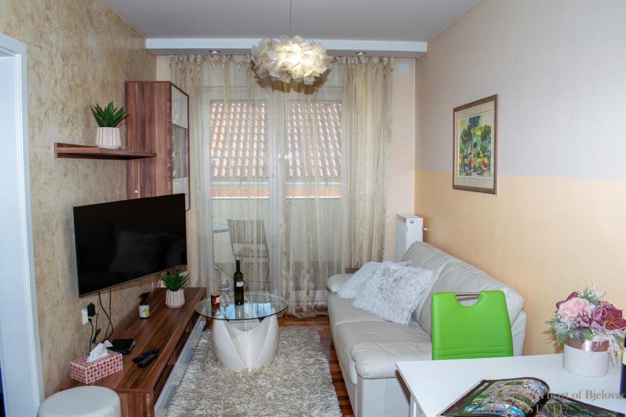 Apartment Heart Of Bjelovar Eksteriør billede